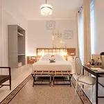 Madinat Отель 4*