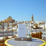 Отель Madinat 4*