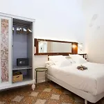 Отель Madinat