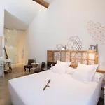 Отель Madinat Кордова